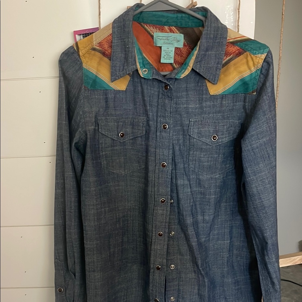 Tasha polizzi women’s medium western shirt.